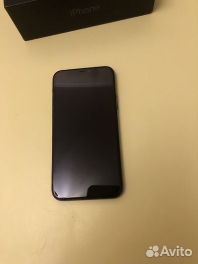 iPhone 11 Pro, 64 ГБ