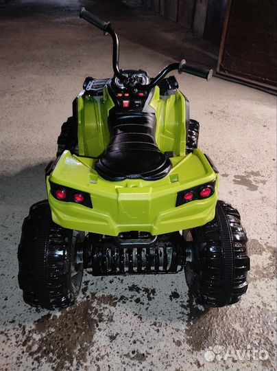 Детский квадроцикл Grizzly ATV 4WD black/green