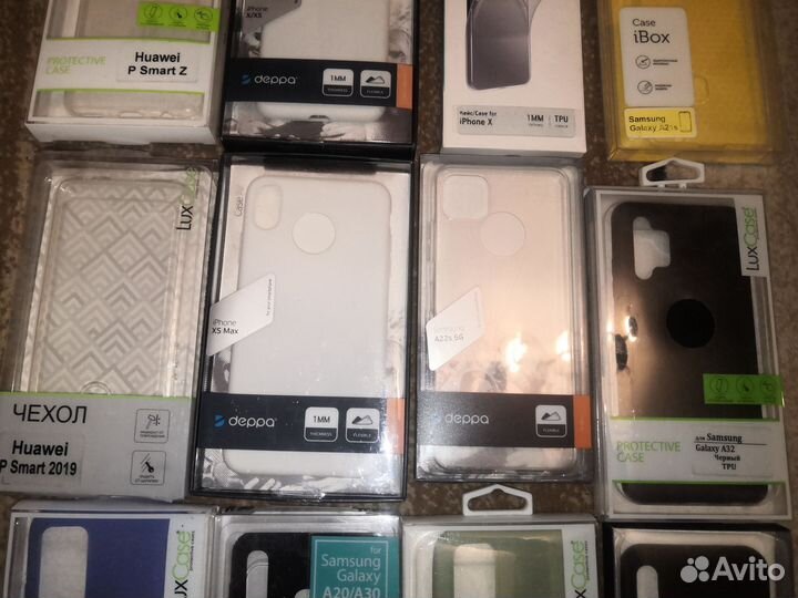 Чехлы для телефонов