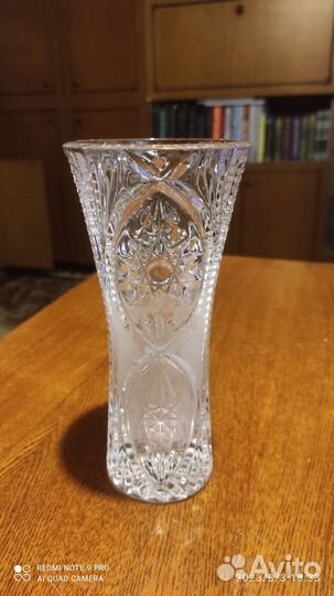 Ваза из толстого хрусталя СССР в отличном состояни
