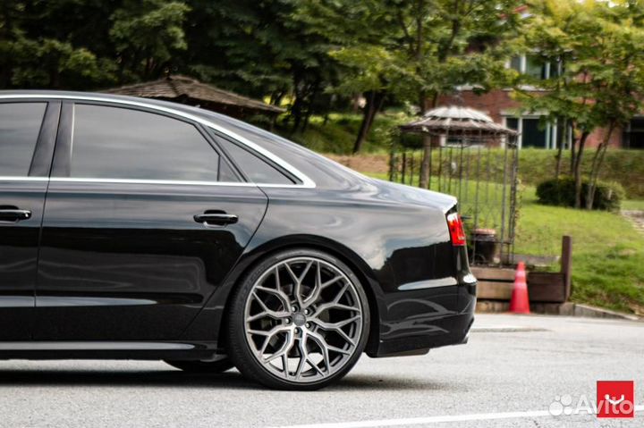 Кованные диски GT Forged R20 5x112 на Audi S8