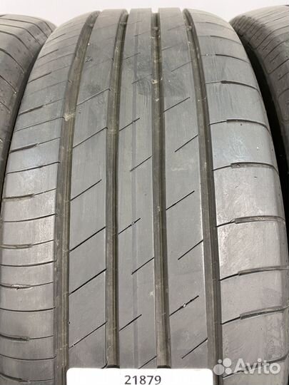 Goodyear EfficientGrip Performance 215/55 R18 100V
