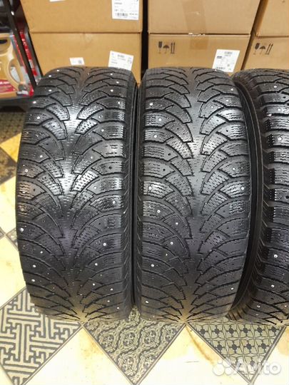 Nokian Tyres Nordman 4 215/65 R16