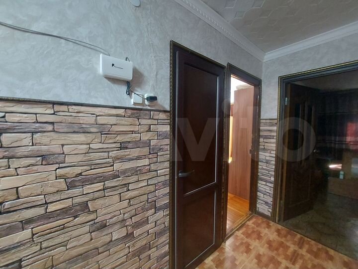 3-к. квартира, 65 м², 1/3 эт.