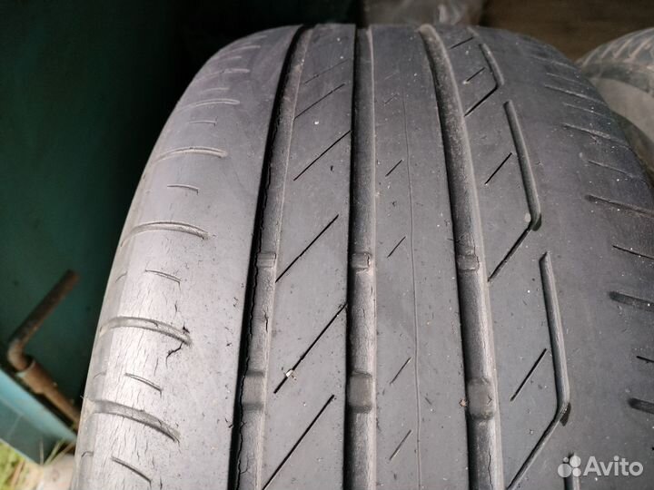 Bridgestone Turanza T001 225/55 R17 97