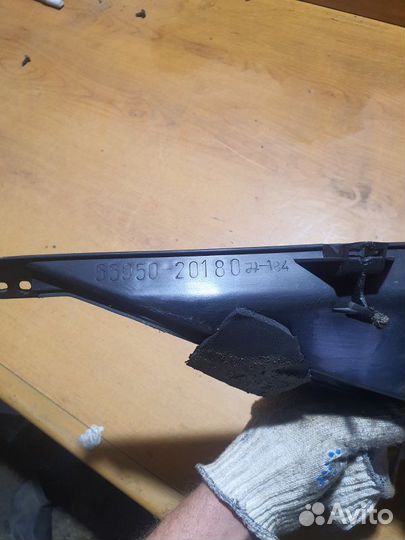 Воздуховод Toyota Corona premio 1999