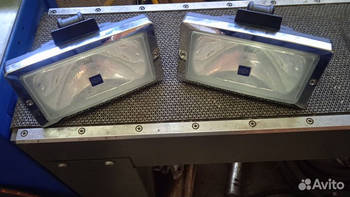 Противотуманные фары Hella