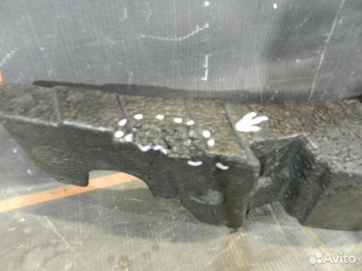 Абсорбер бампера переднего - Audi Q3