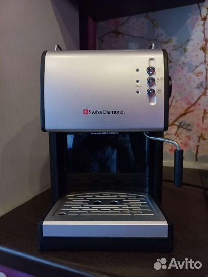 Кофеварка рожковая Swiss Diamond