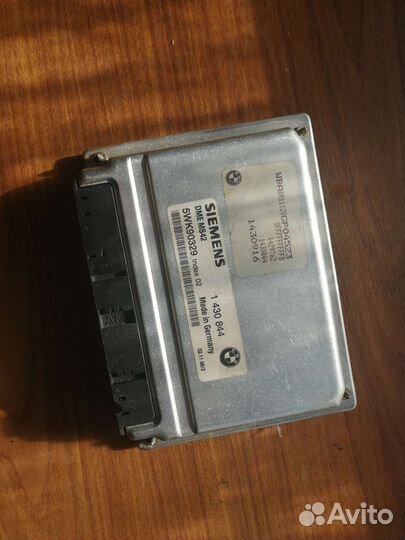 Блок управления двигателем Бмв е39 520 i