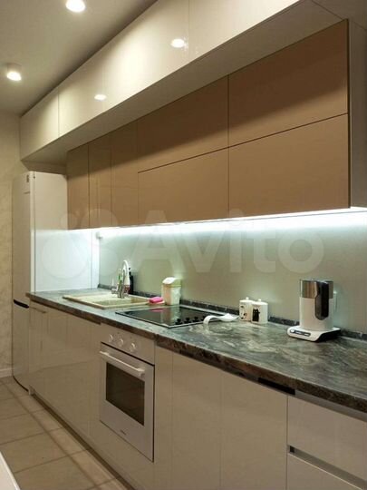 3-к. квартира, 73 м², 1/4 эт.