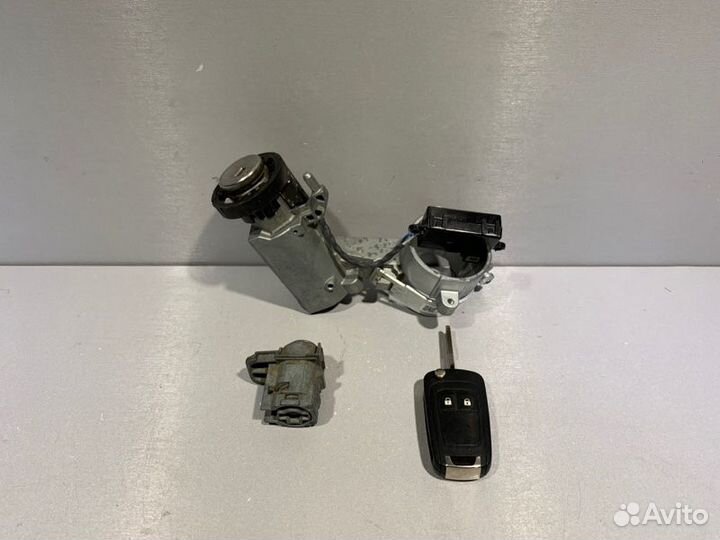 Замок зажигания Chevrolet Orlando F18D4 2014