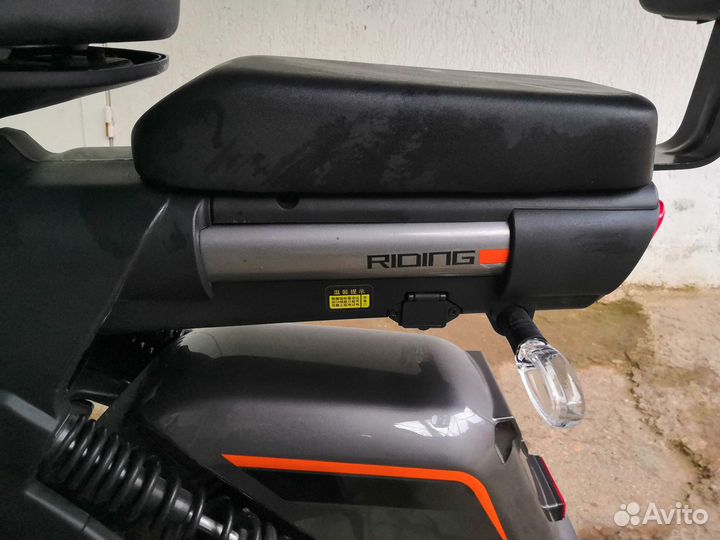 Электро скутер