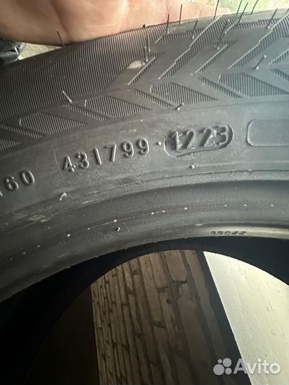 Nokian Tyres Hakkapeliitta 10 235/55 R17