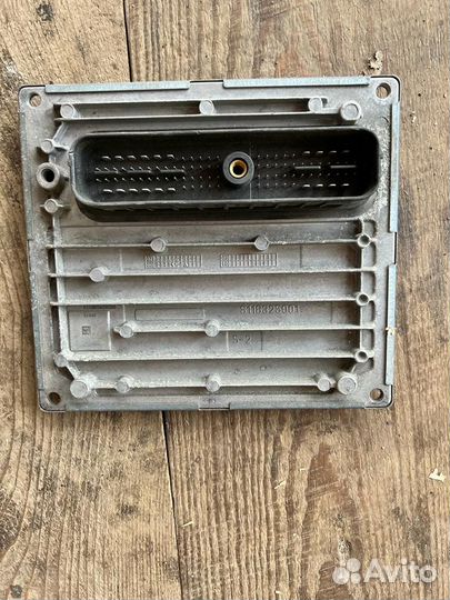 Ford Focus блок управления двигателем эбу