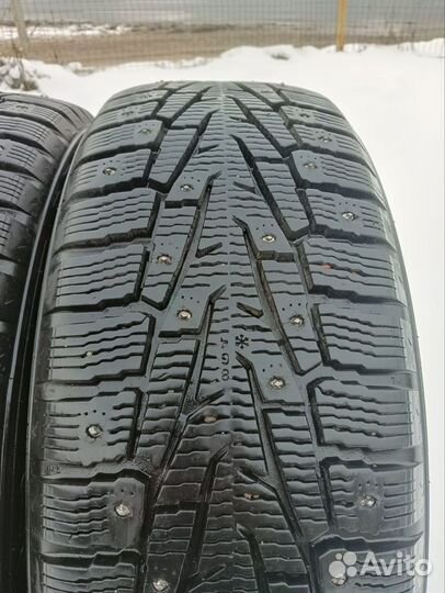 Nokian Tyres Hakkapeliitta 7 SUV 215/55 R18 99T