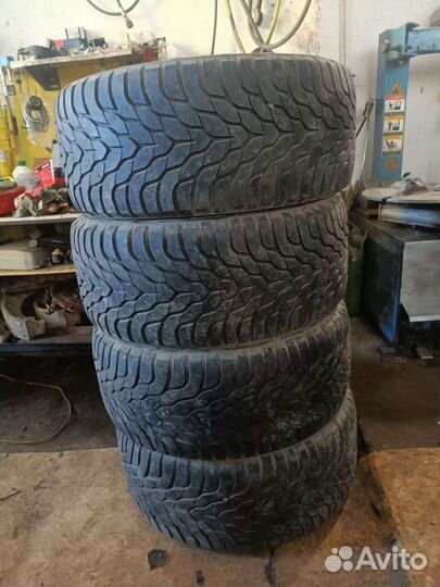 Yokohama AVS S/T type-1 V801 285/55 R18 113V