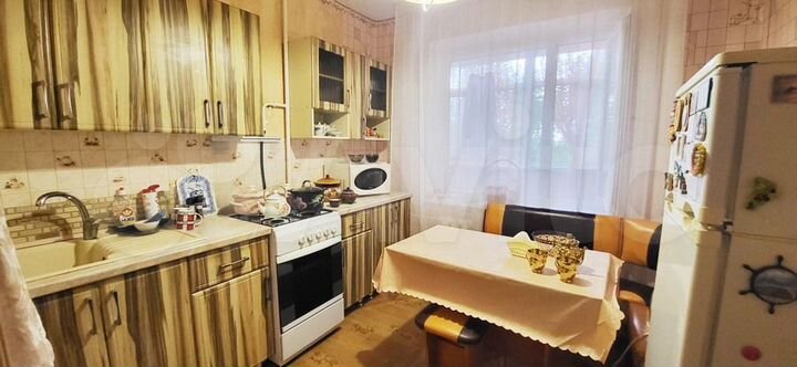 2-к. квартира, 53 м², 3/5 эт.