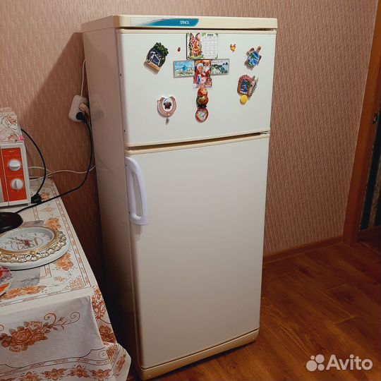 Холодильник Stinol