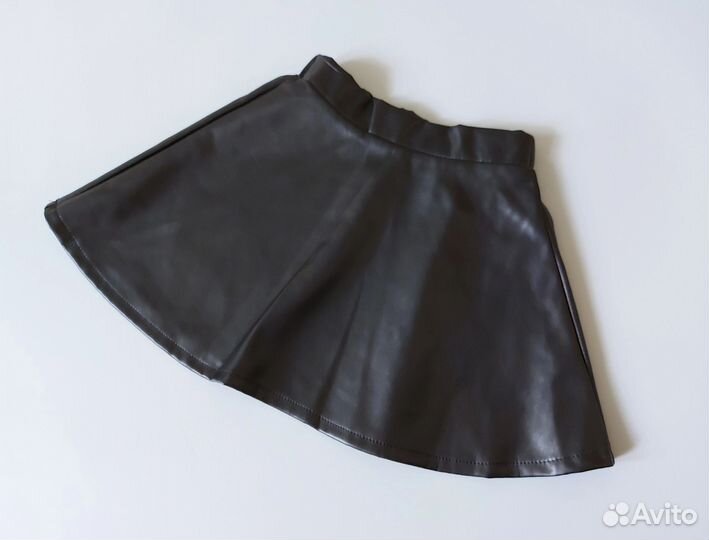 Одежда для девочки 104 см