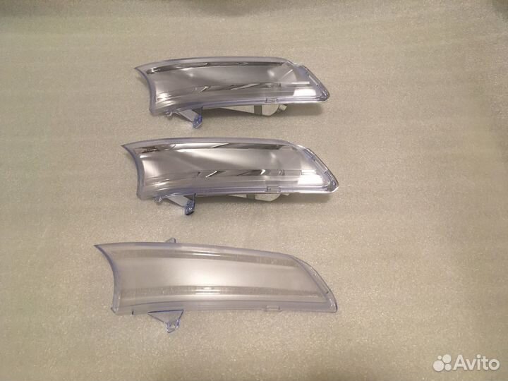 Детали от фары Honda Accord 7