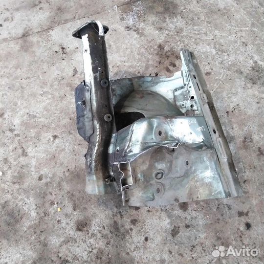 Лонжерон передний правый Volkswagen Passat B5 GP