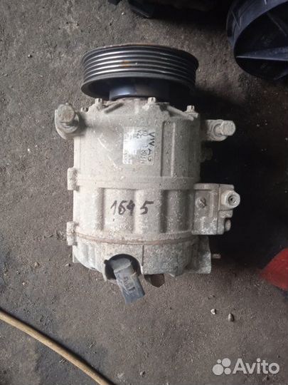 Компрессор кондиционера Volkswagen Jetta