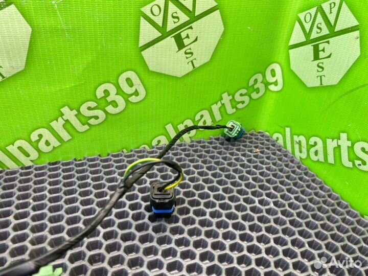 Проводка двери багажника Citroen C4 Picasso UD 5FV