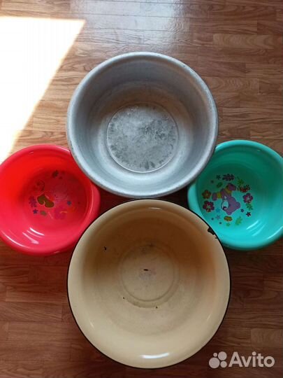 Тазы эмалированный, алюминиевый и пластик СССР