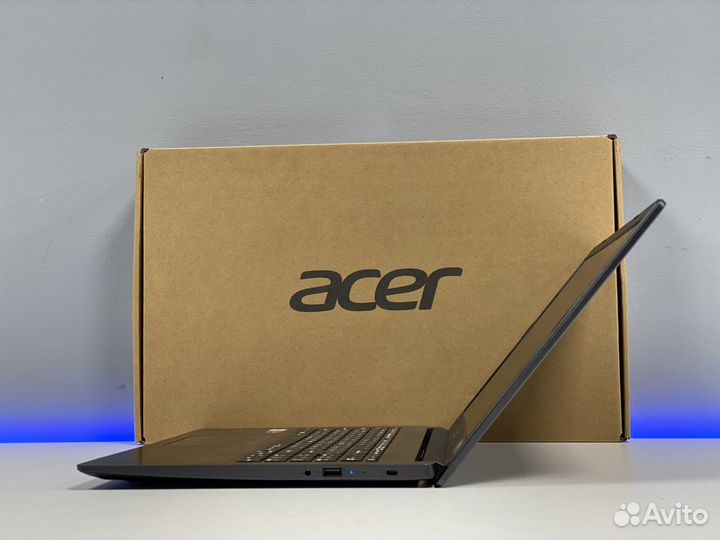 Игровой Acer с SSD256g 8g озу Radeon 625