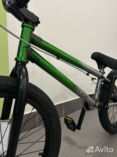 BMX Forward / Tech Team Duke