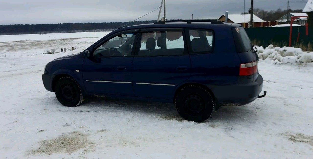 Kia Carens: фото владельца