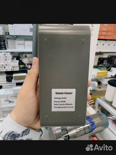 Новый Пылесос Dyson v12s