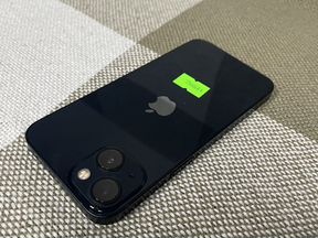 iPhone 13 на гарантии (т85952)