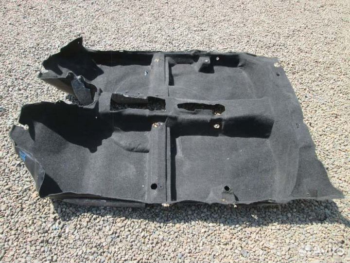 Ковер пола Toyota Ist NCP65 1NZ-FE 2004/5