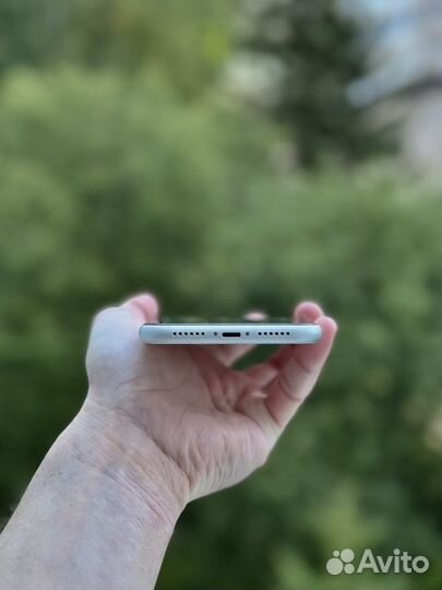 iPhone XR 128 gb White (Идеал)