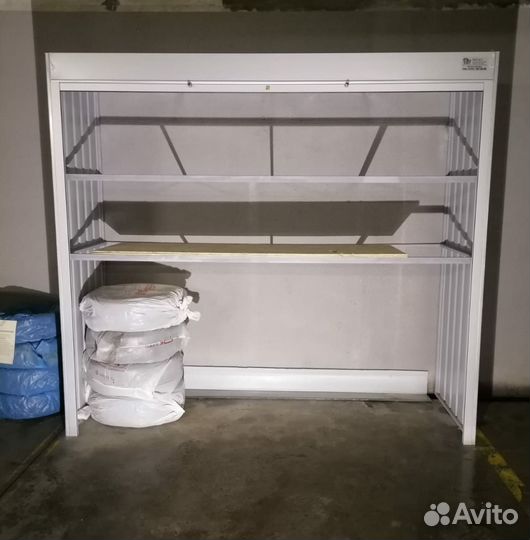 Роллетные шкафы в паркинг/ Шкаф для паркинга