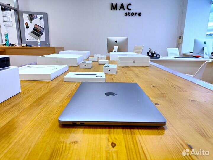 MacBook Pro 13 M1 2020 16GB 1TB SSD Space Grey art