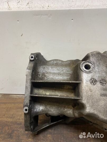 Поддон двигателя Renault Megane седан K4M 2006