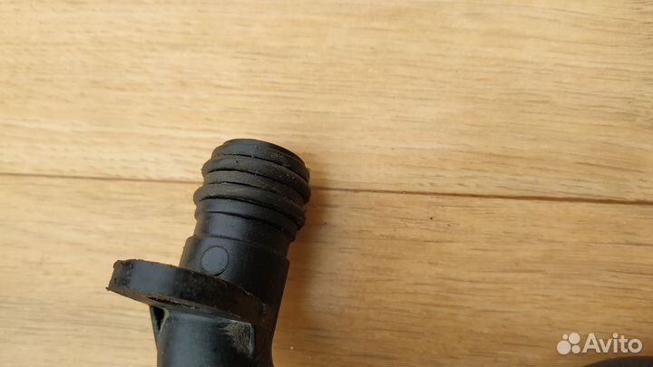 Трубка текстолит на охлаж.bmw мотор м52ту,м54