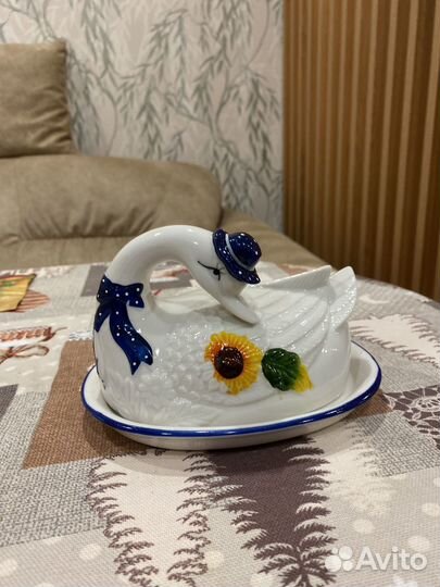 Масленка фарфор