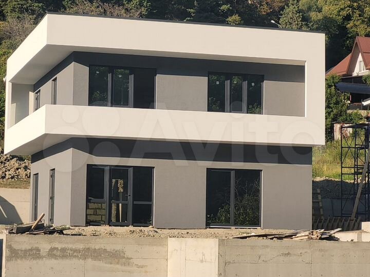 Коттедж 160 м² на участке 4 сот.