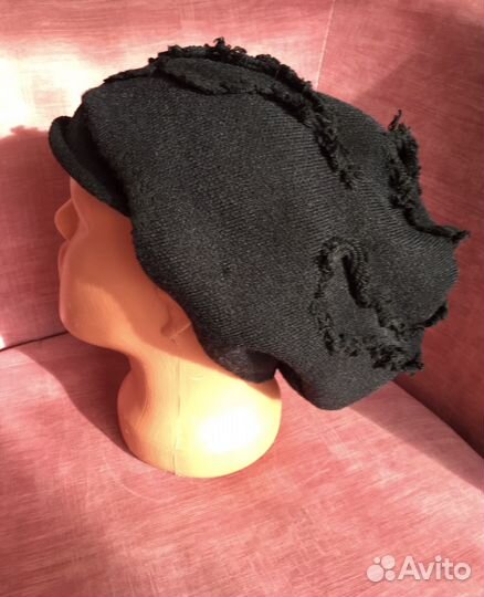 Шапка женская черная