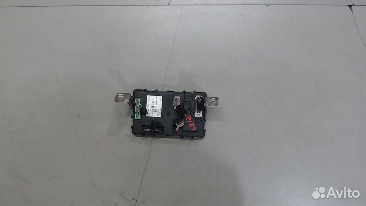 Блок управления бортовой сети Nissan Murano 2014