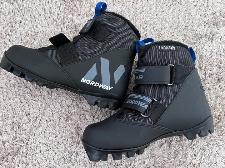 Лыжные ботинки детские 36 размер