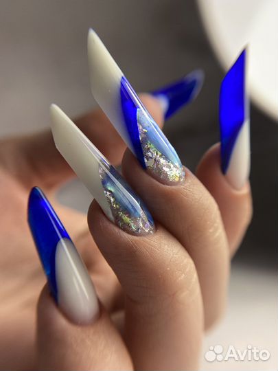 Наращивание ногтей выкладной френч