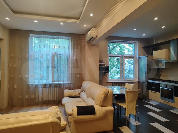 3-к. квартира, 79 м², 3/6 эт.