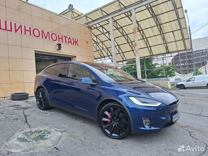 Tesla Model X 611 л.с. AT, 2019, 71 000 км