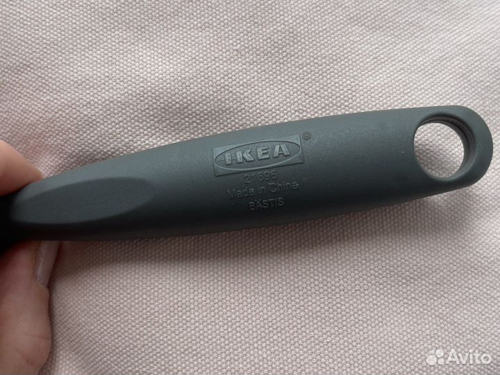 Ролик для чистки одежды IKEA