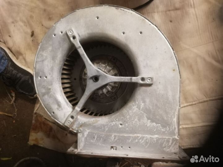 Вентиляционные агрегаты фирмы ebmpapst (Germany)